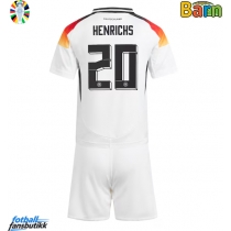 Tyskland Benjamin Henrichs #20 Hjemmedraktsett Barn EM 2024 Kortermet (+ Korte bukser)